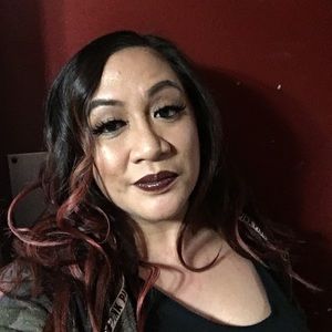 Meet your Posher, Charmaine